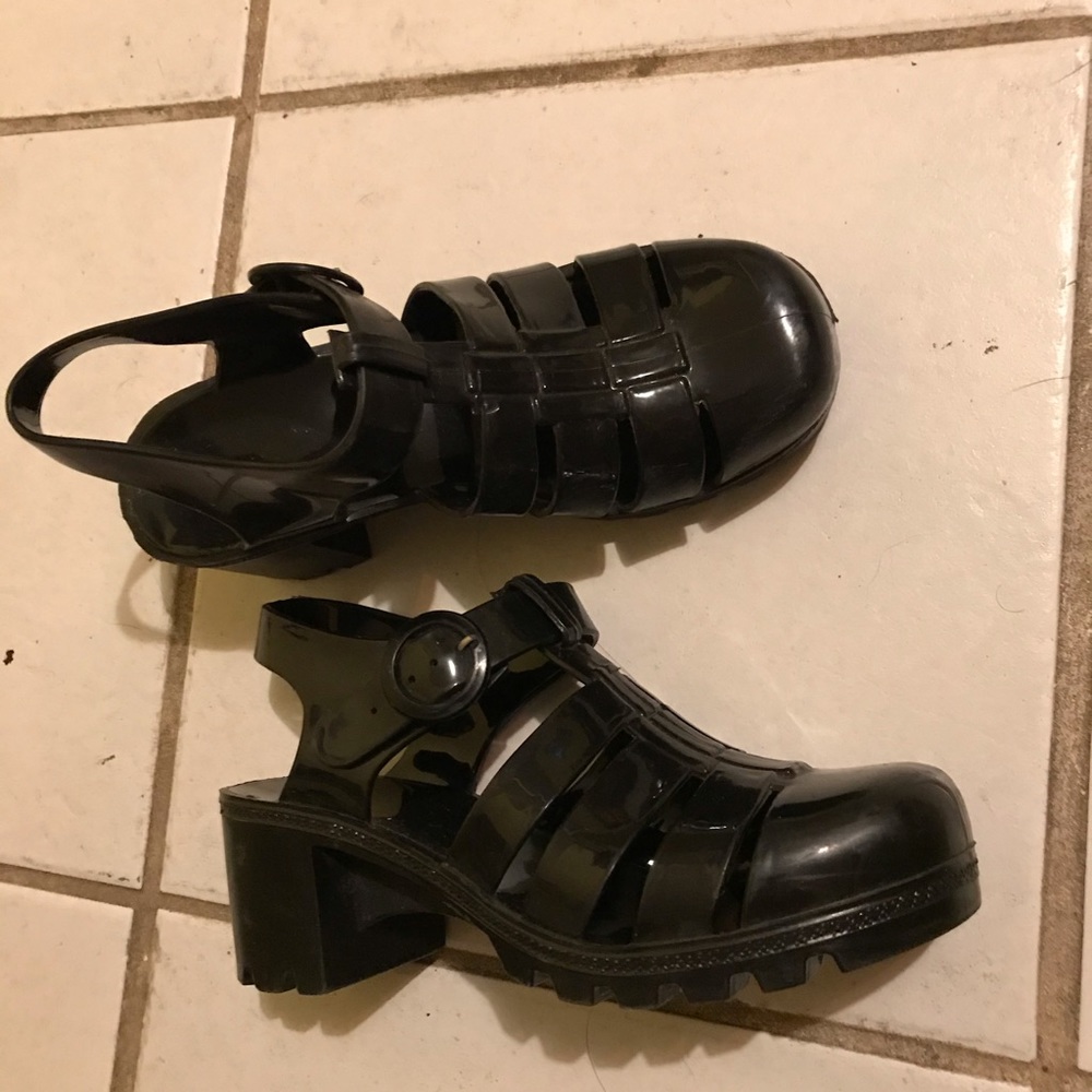 American Apparel jelly sandals!!